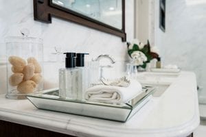 Professional Bathroom Accessories to Please
