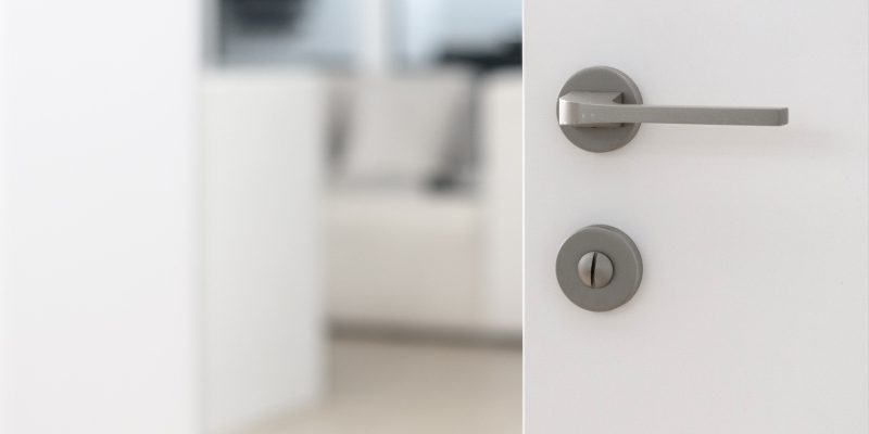 An Introduction to Different Types of Door Handles & Knobs 